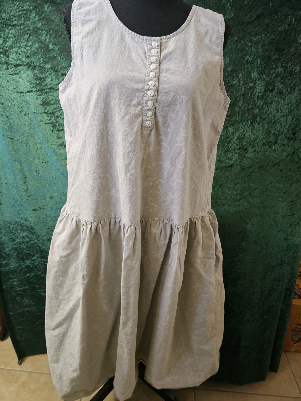 Sleeveless Light Green Cotton Tiered Dress - Casual Summer Style Large w/Pockets